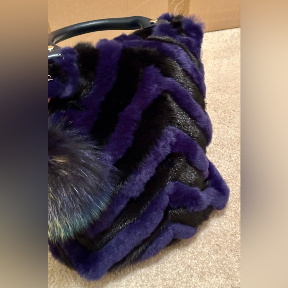 Boutique Mink & Fox Fur Crossbody - Picture 2 of 9